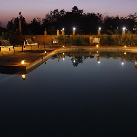 Kanha Village Eco Resort Экстерьер фото