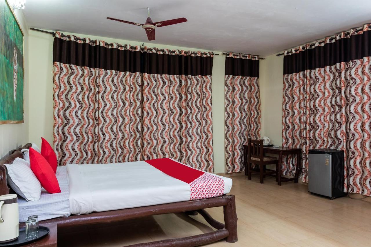 Kanha Village Eco Resort Экстерьер фото