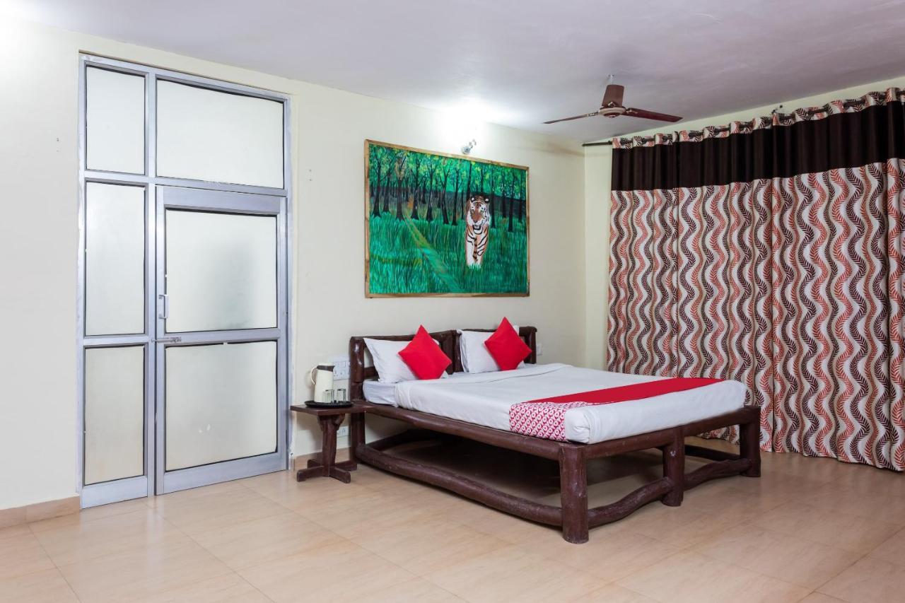 Kanha Village Eco Resort Экстерьер фото