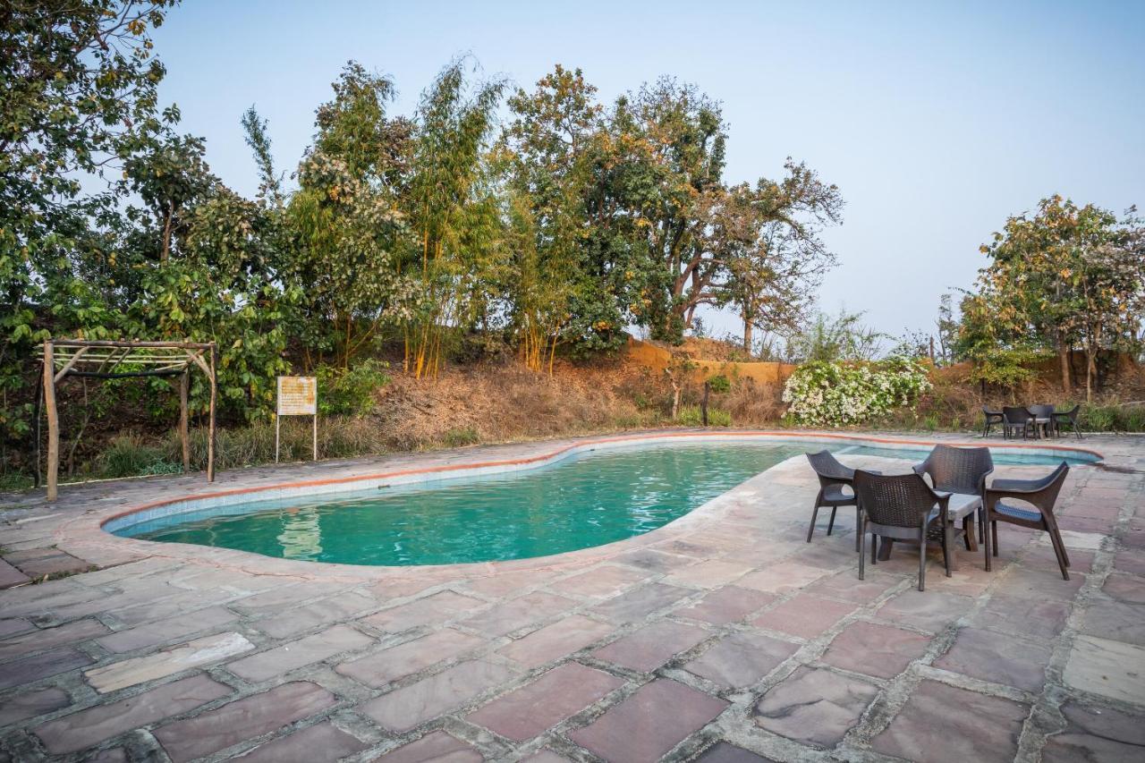 Kanha Village Eco Resort Экстерьер фото