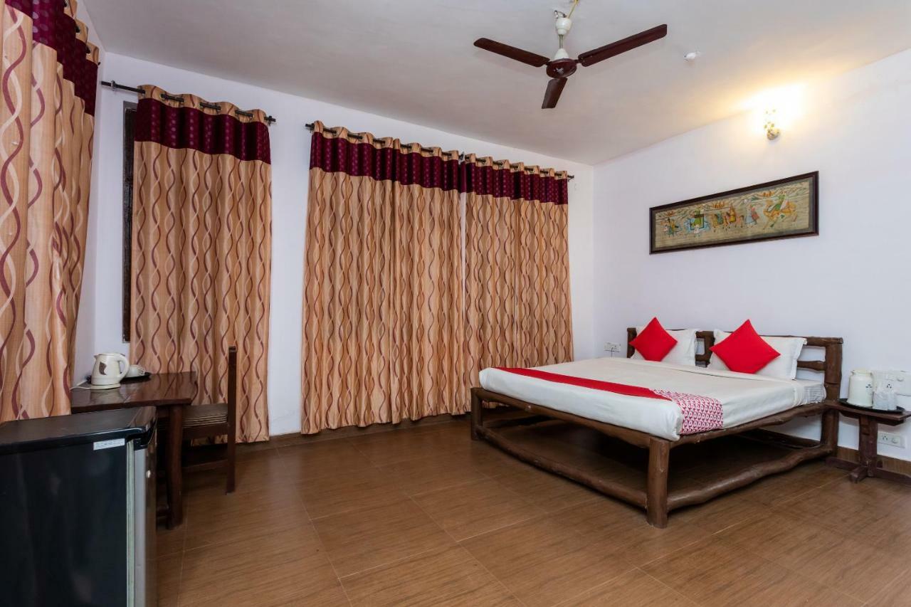 Kanha Village Eco Resort Экстерьер фото