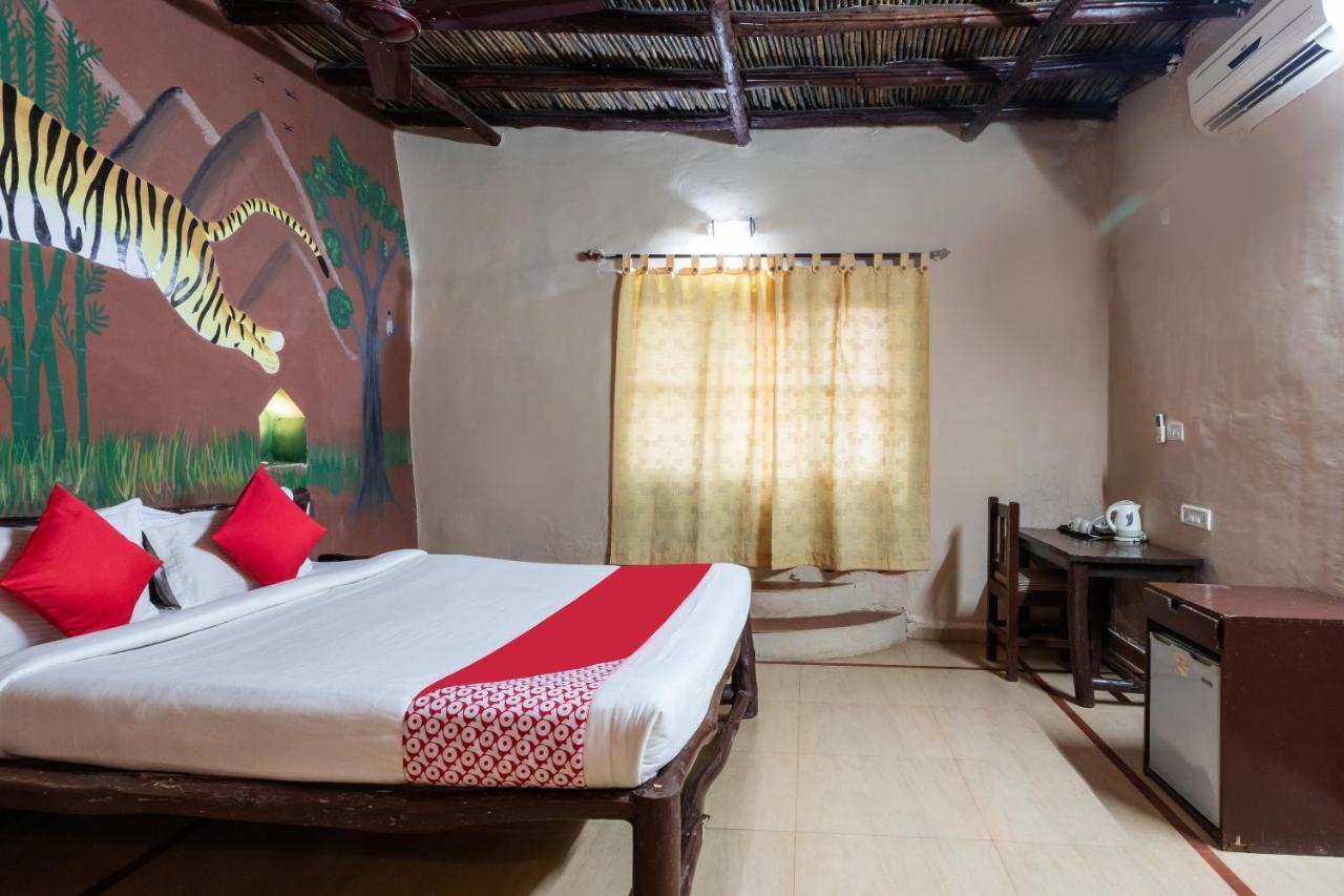 Kanha Village Eco Resort Экстерьер фото